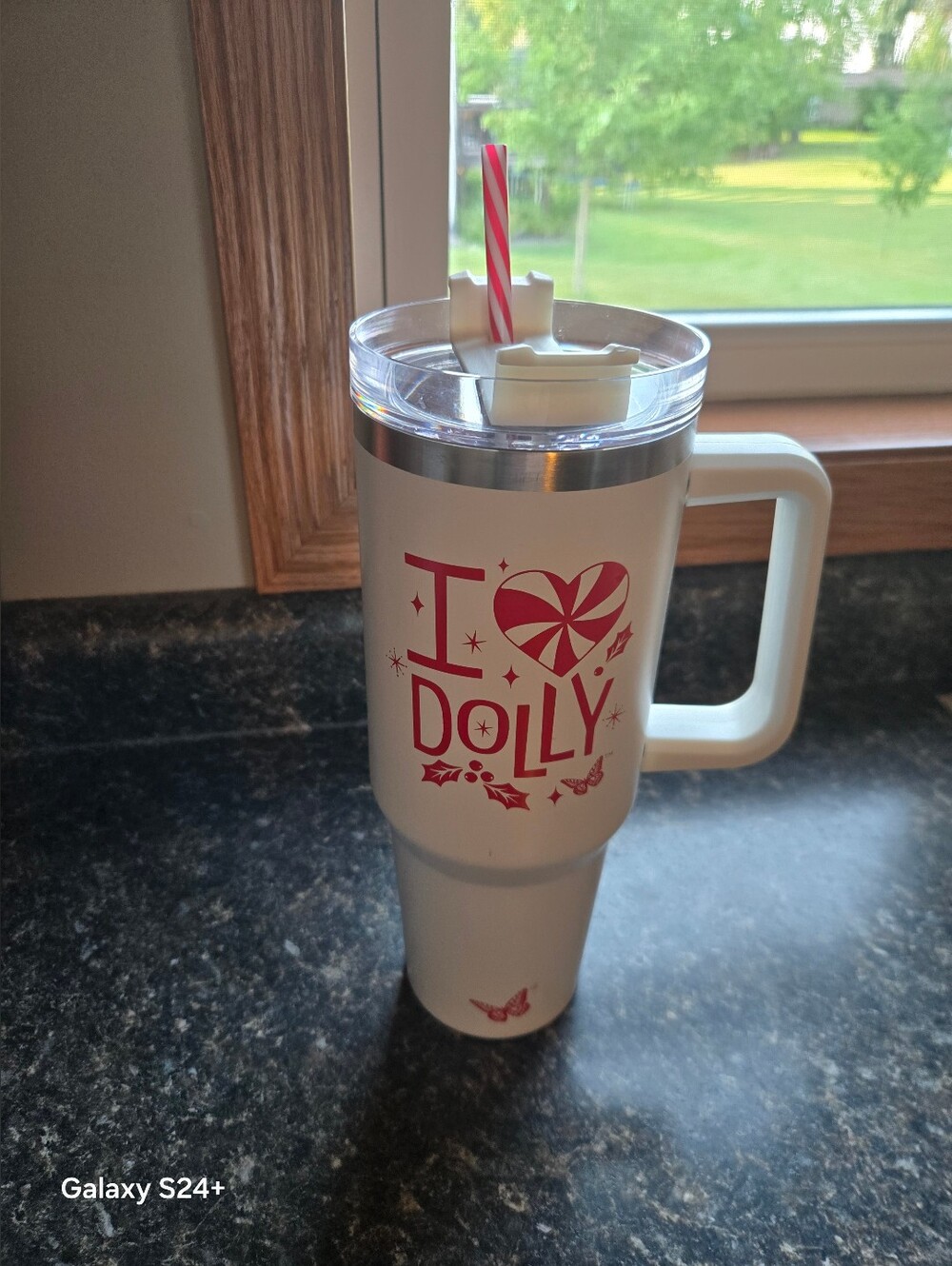 Red and White Travel Tumbler with Red I ♥ Dolly Graphic